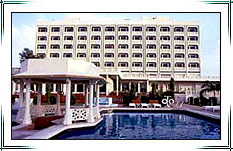 Hotel Clarks Shiraz, Agra